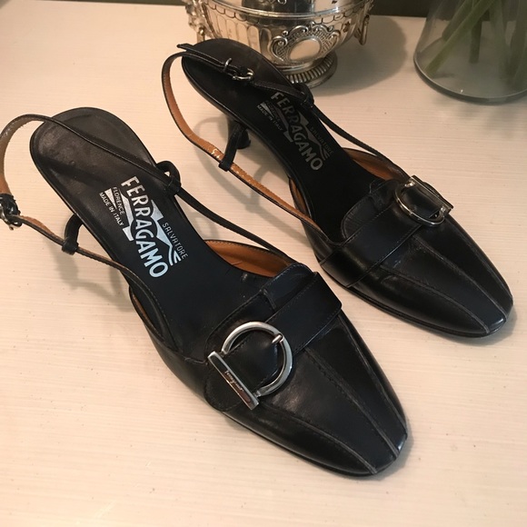 Salvatore Ferragamo kitten heels - Picture 2 of 8